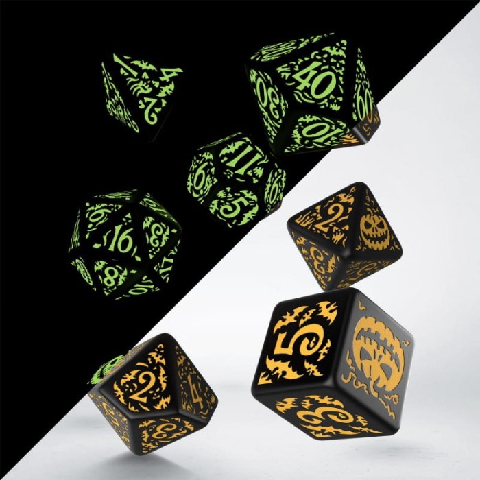 halloween-jack-olantern-dice-set (1).jpg