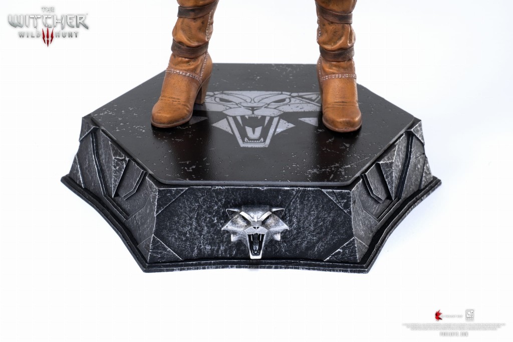 WHT BKG16_THE WITCHER - Ciri of Cintra 1_6 Scale Articulated Figures - PureArts.jpg